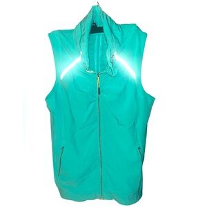 Tangerine Activewear Vest Sz Large Teal Green Color